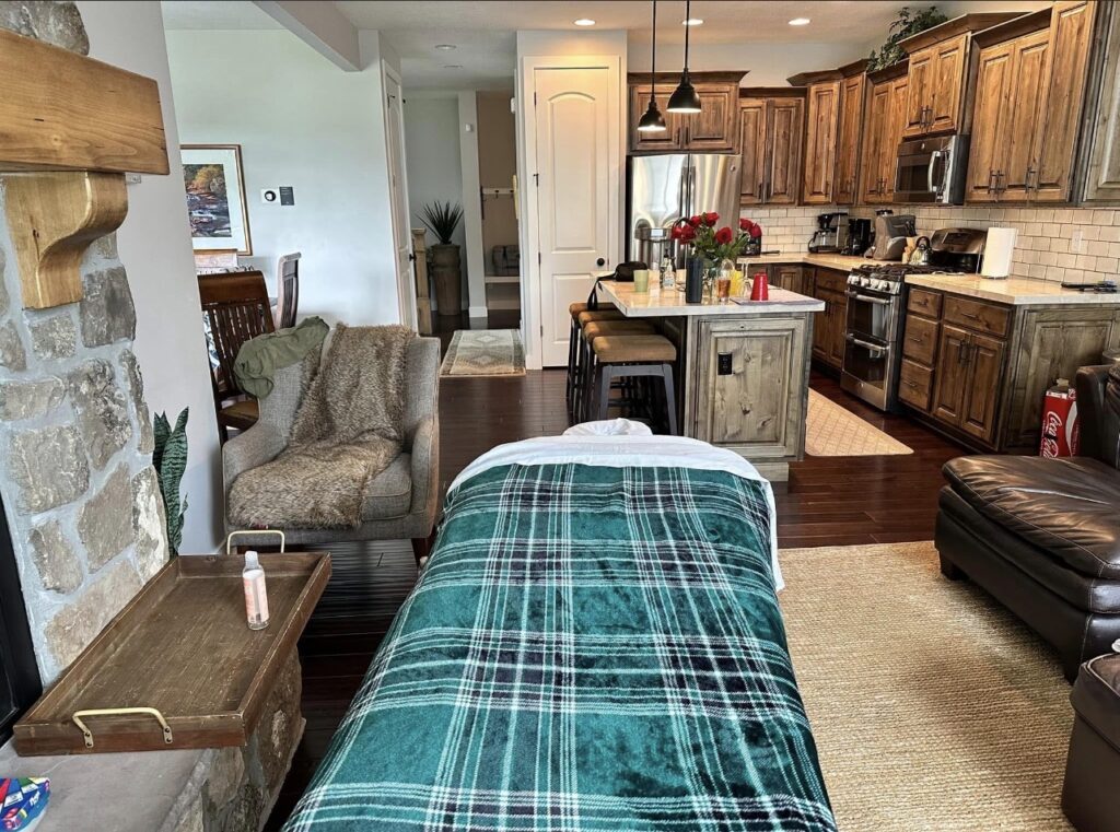 mobile-massage-in-park-city-airbnb